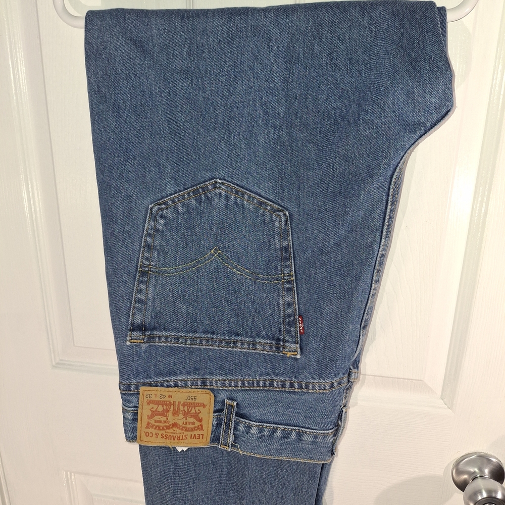 Levi's 550 Relaxed Fit Tapered Leg Men's Jeans 42 x 32